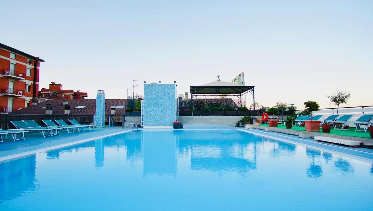 Grand Hotel Ambasciatori Wellness & Spa Chianciano Terme Buitenkant foto