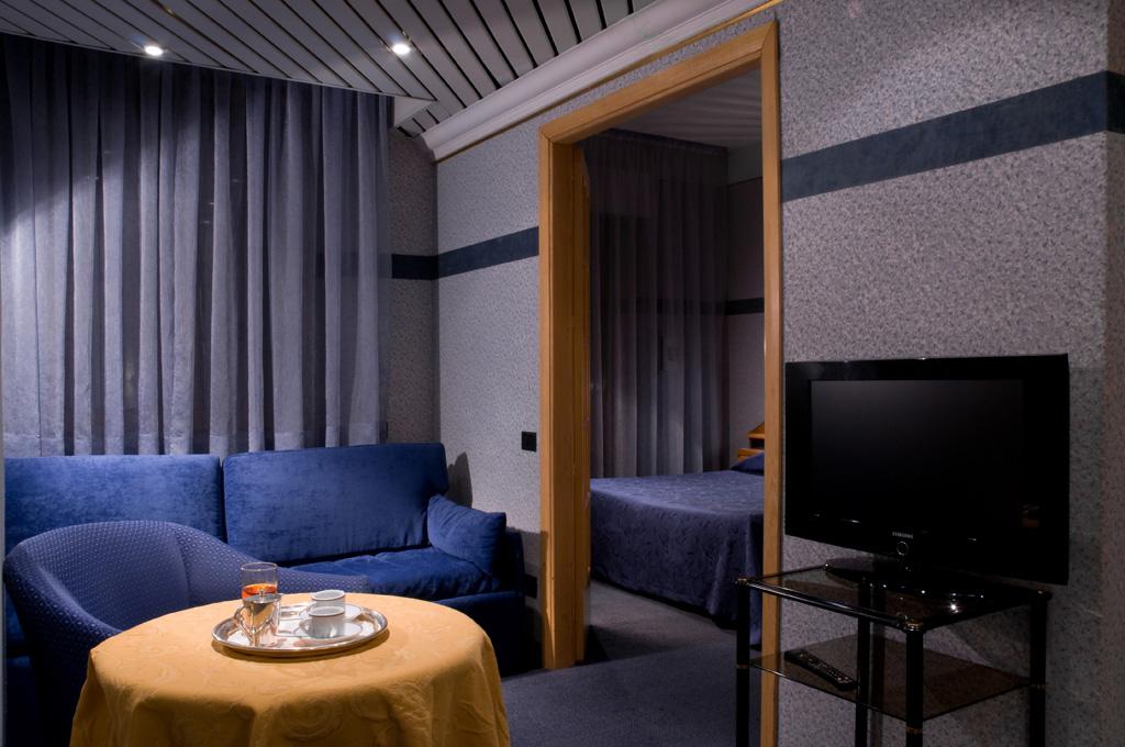 Grand Hotel Ambasciatori Wellness & Spa Chianciano Terme Buitenkant foto