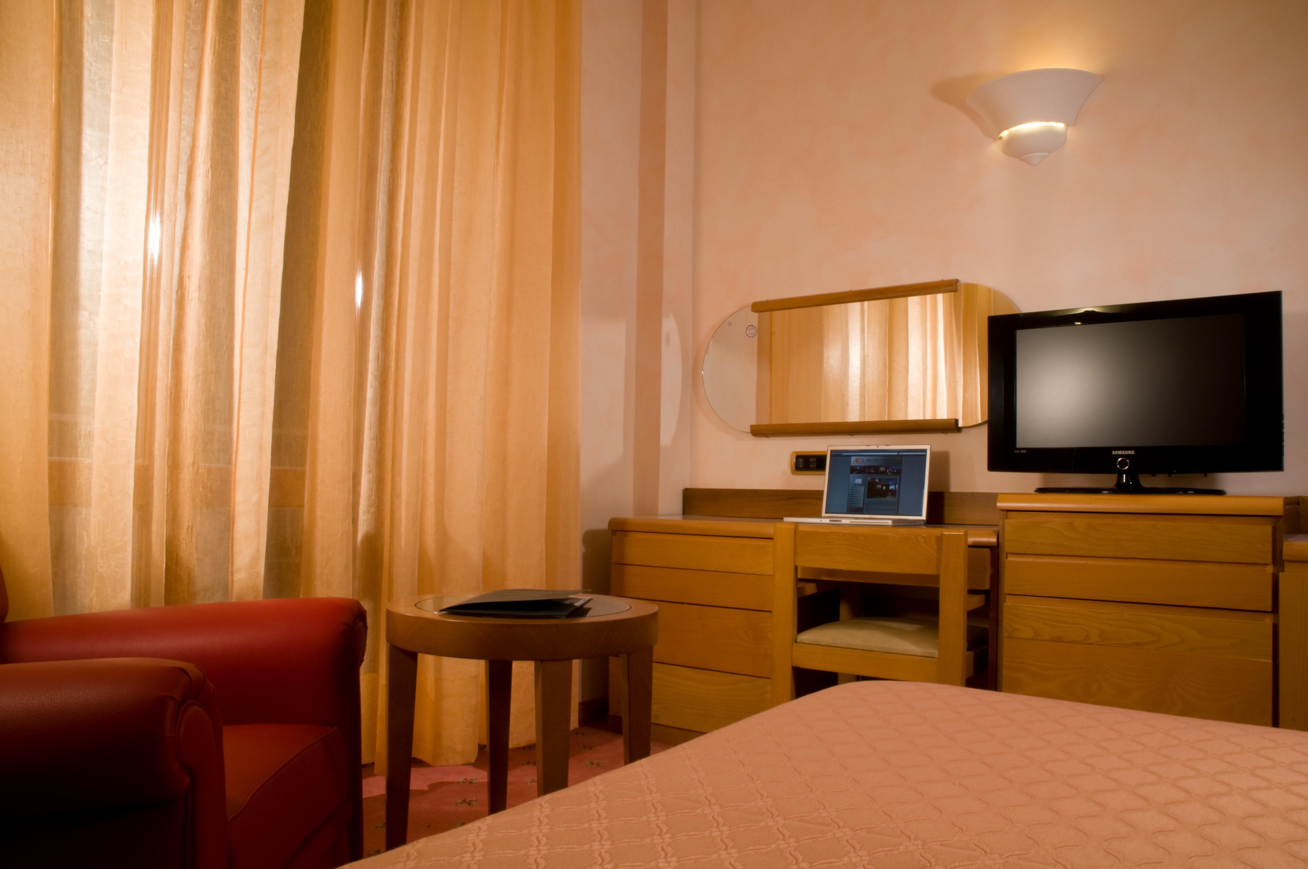 Grand Hotel Ambasciatori Wellness & Spa Chianciano Terme Buitenkant foto