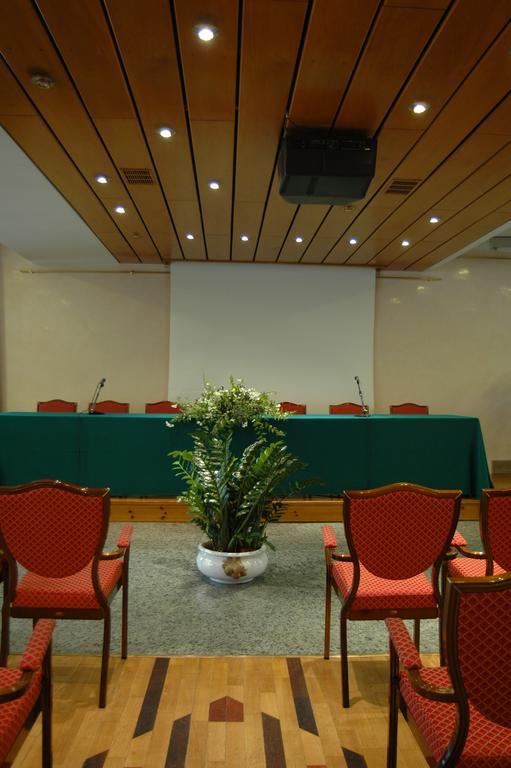 Grand Hotel Ambasciatori Wellness & Spa Chianciano Terme Buitenkant foto