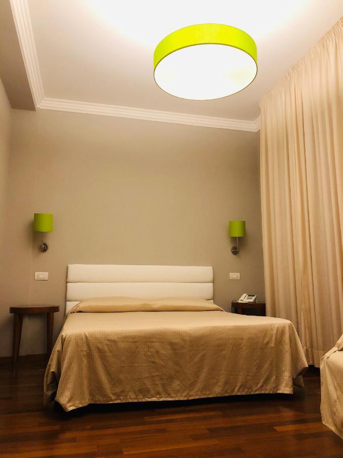 Grand Hotel Ambasciatori Wellness & Spa Chianciano Terme Buitenkant foto
