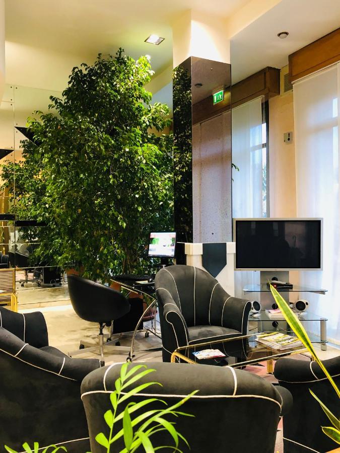 Grand Hotel Ambasciatori Wellness & Spa Chianciano Terme Buitenkant foto